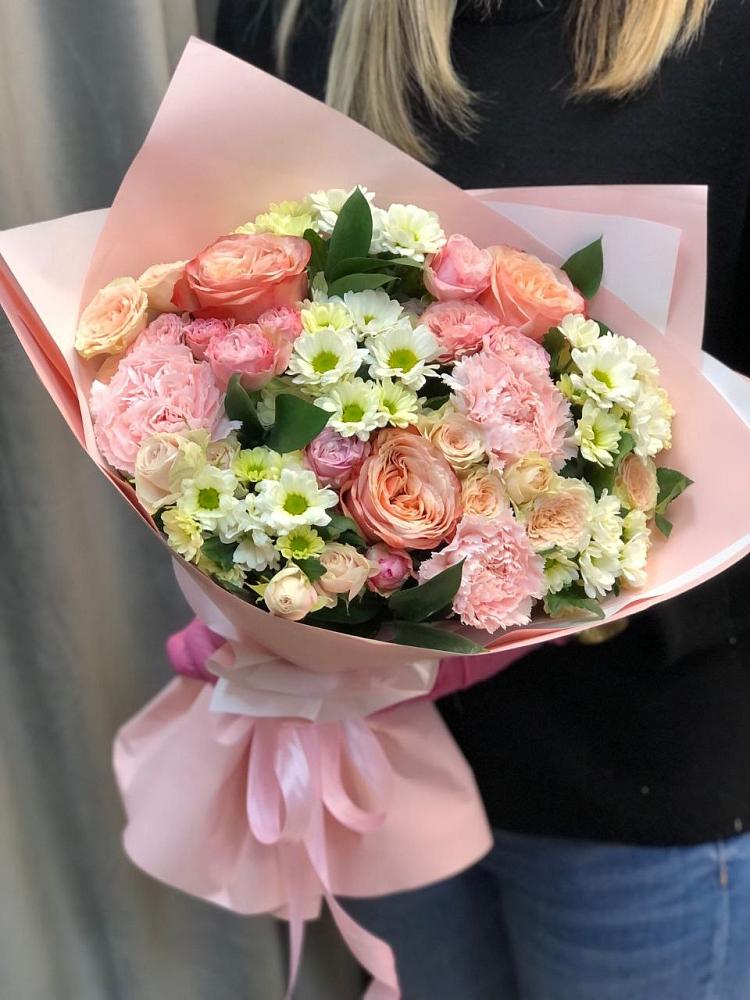 Букет цветов из: Гвоздики, Розы и Хризантемы в Преображенской