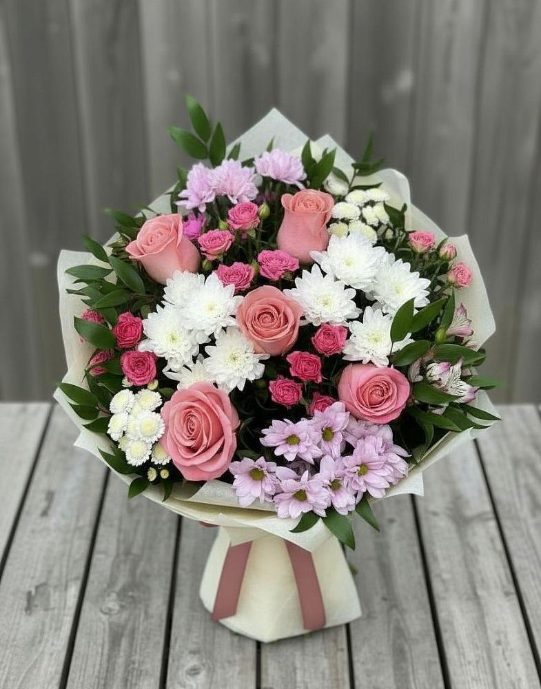 Букет цветов из: Альстромерии, Гвоздики, Розы и Хризантемы в Преображенской