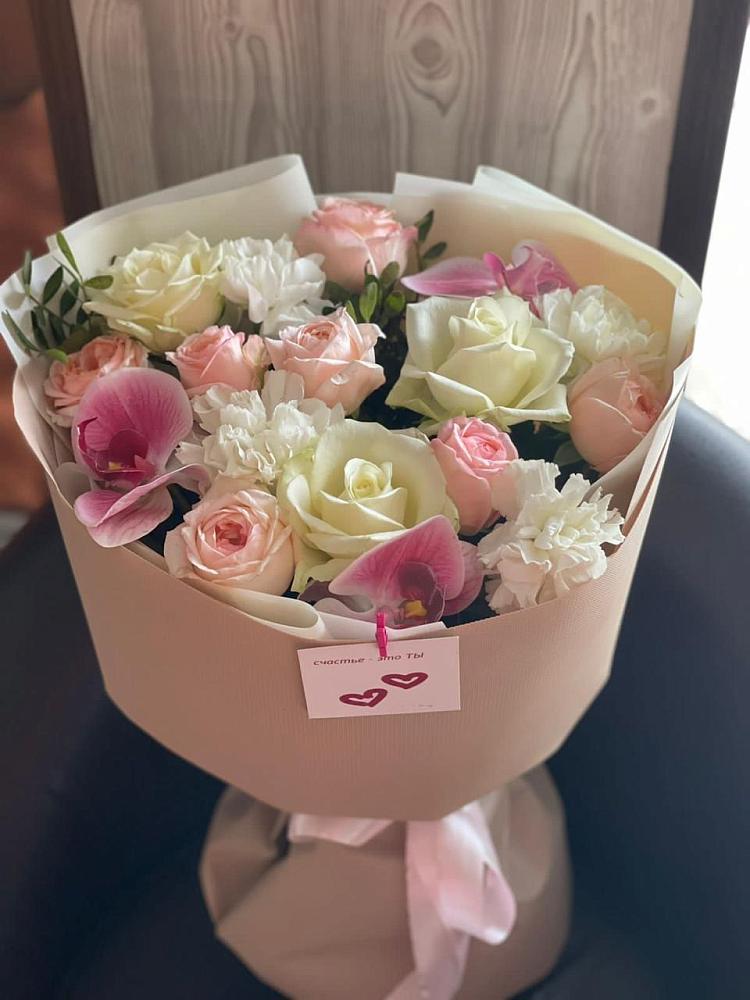 Букет цветов из: Орхидеи, Розы и Гвоздики в Преображенской