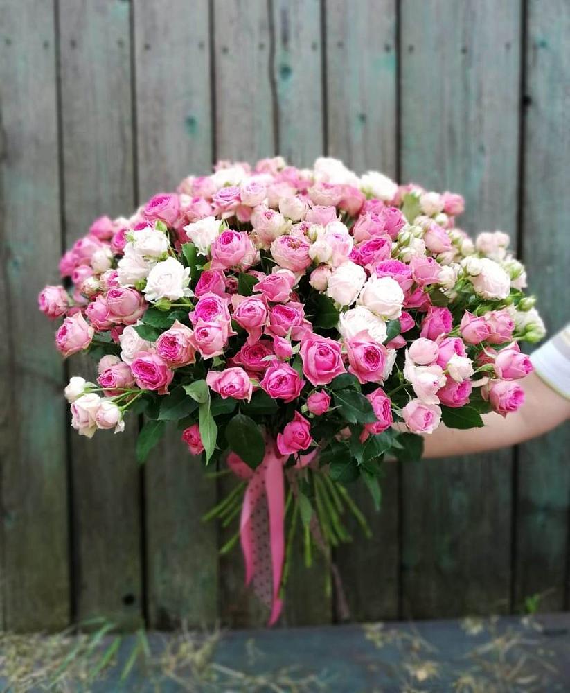 Букет Розовые кустовые розы Натали и Лав Лидия в Преображенской