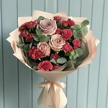 Букет цветов из:  Гвоздики и Розы #REPLACE_PRED# Преображенской