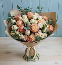 Букет цветов из:  Альстромерии и Розы в Преображенской